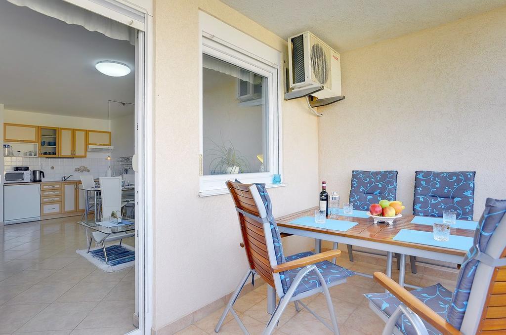 Apartment Frlan Liznjan Luaran gambar